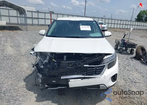 2024 Kia Seltos Lx z USA, uszkodzony, nr VIN KNDEPCAA7R7579163